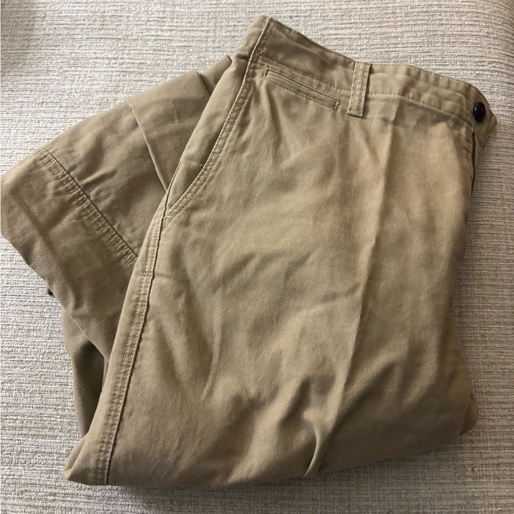 Dockers Men's Khaki Chinos